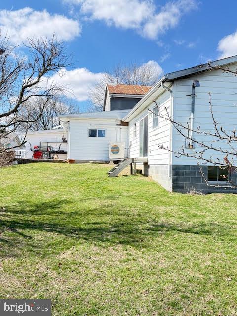464 Wolfs Bridge Road Carlisle, PA 17013 - Photo 7 of 46 Gallery Image 7