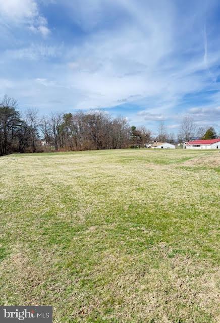 464 Wolfs Bridge Road Carlisle, PA 17013 - Photo 8 of 46 Gallery Image 8