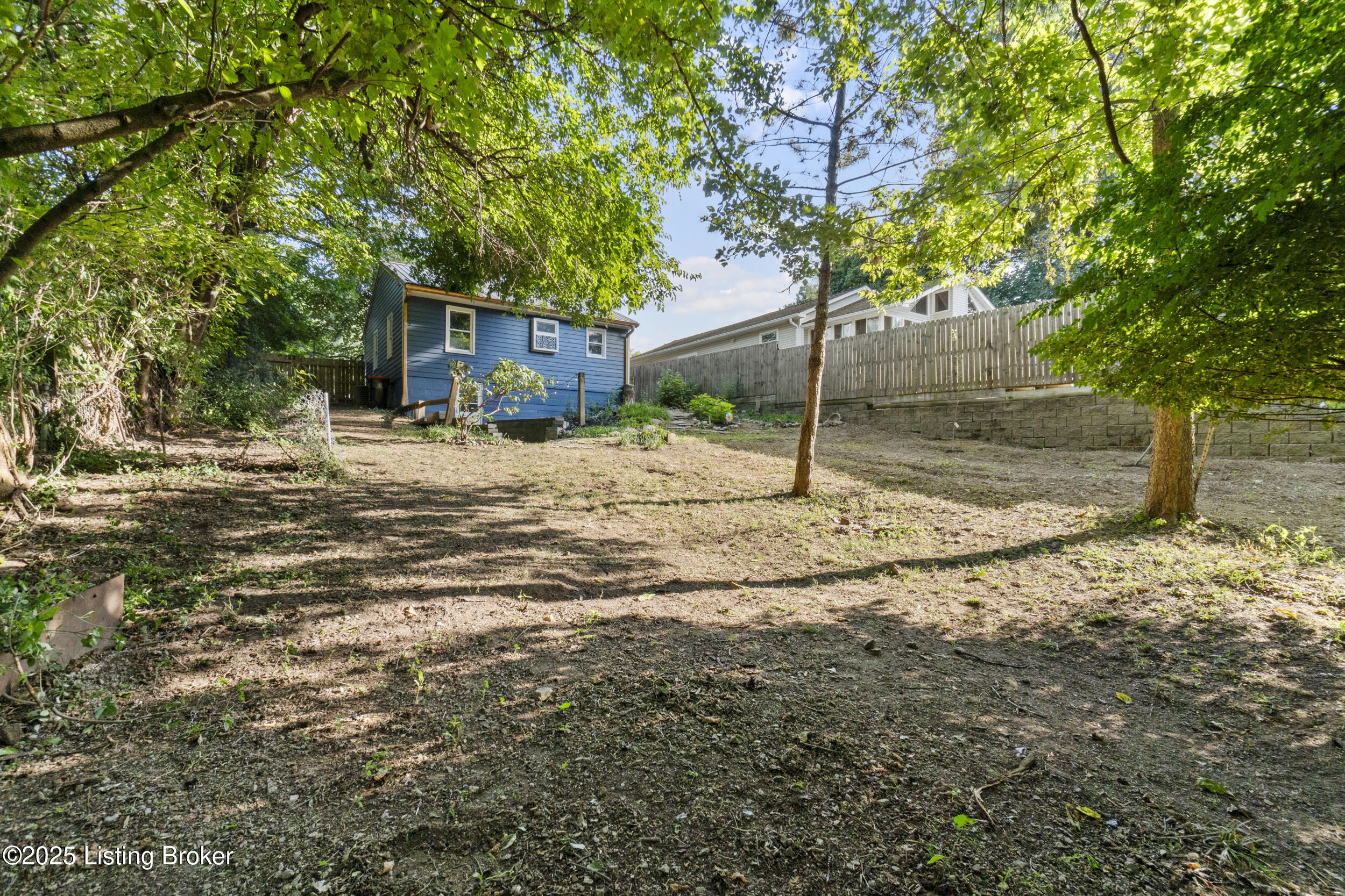 3031 University Road Louisville, KY 40206 - Photo 35 of 49 dsc03652