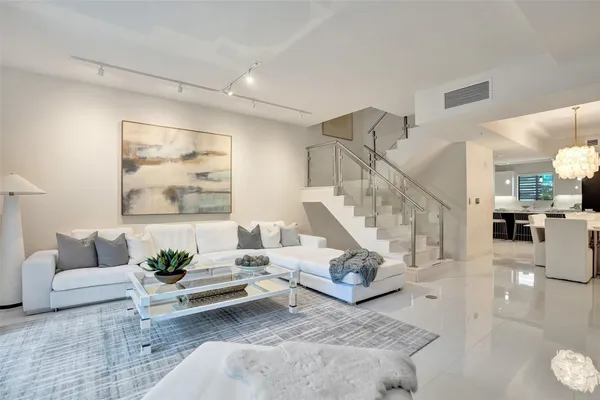 $1,495,000 | 3030 North Ocean Boulevard, Unit S104, Fort Lauderdale, FL 33308