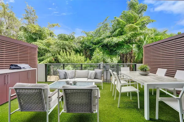 $1,495,000 | 3030 North Ocean Boulevard, Unit S104, Fort Lauderdale, FL 33308