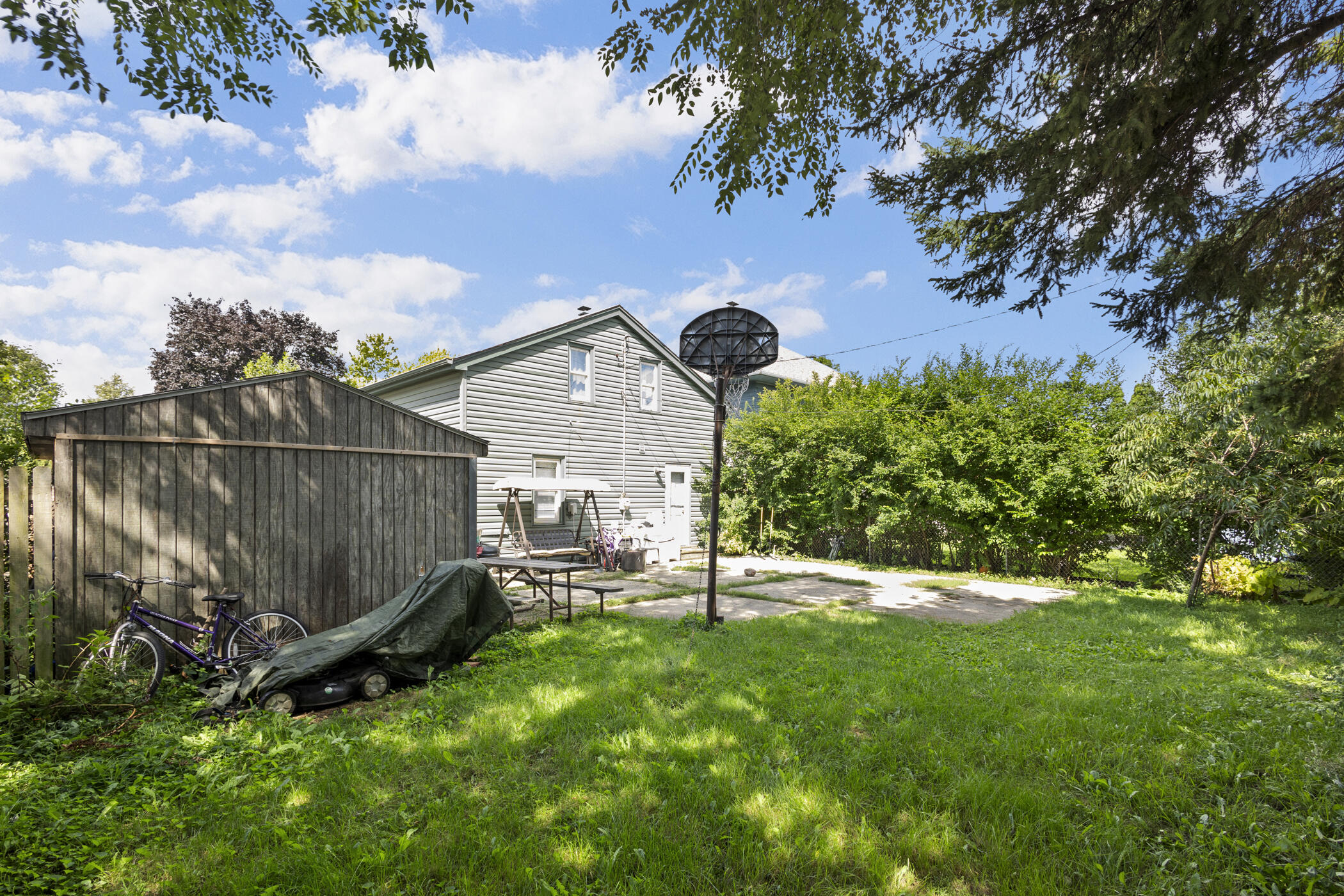 824 South 109th Street West Allis, WI 53214 - Photo 6 of 56 img_1593