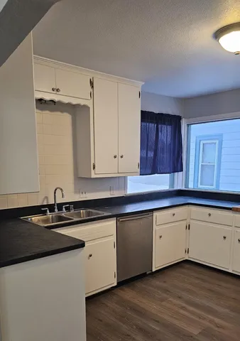 $275,000 | 824 South 109th Street, West Allis, WI 53214