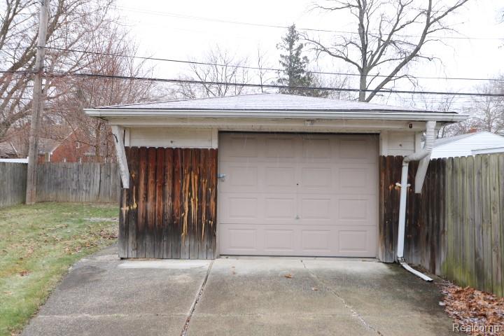 11360 Burt Road Detroit, MI 48228 - Photo 14 of 14 Gallery Image 14