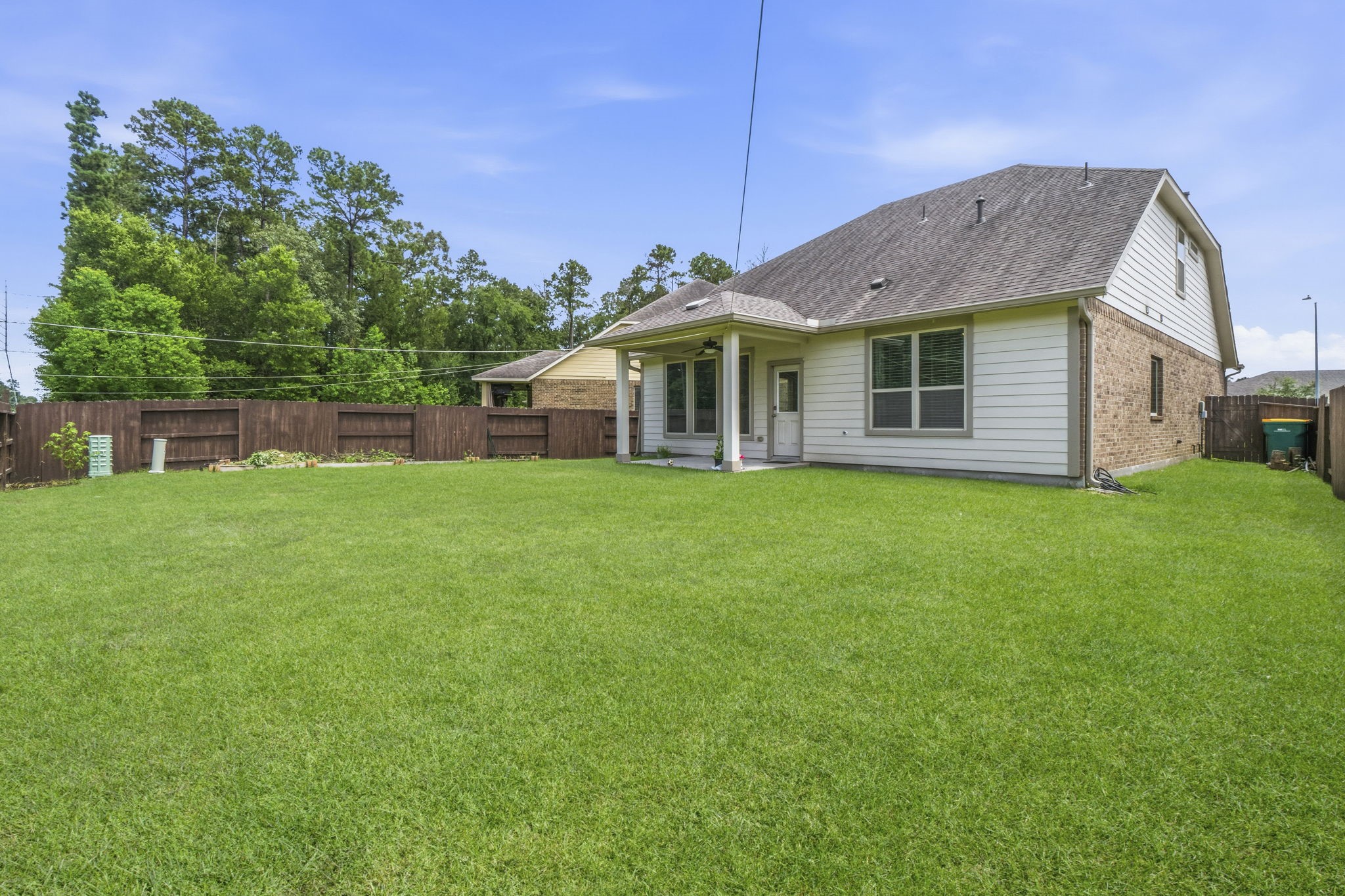 4551 Overlook Bend Drive Spring, TX 77386 - Photo 19 of 21 large yard and patio