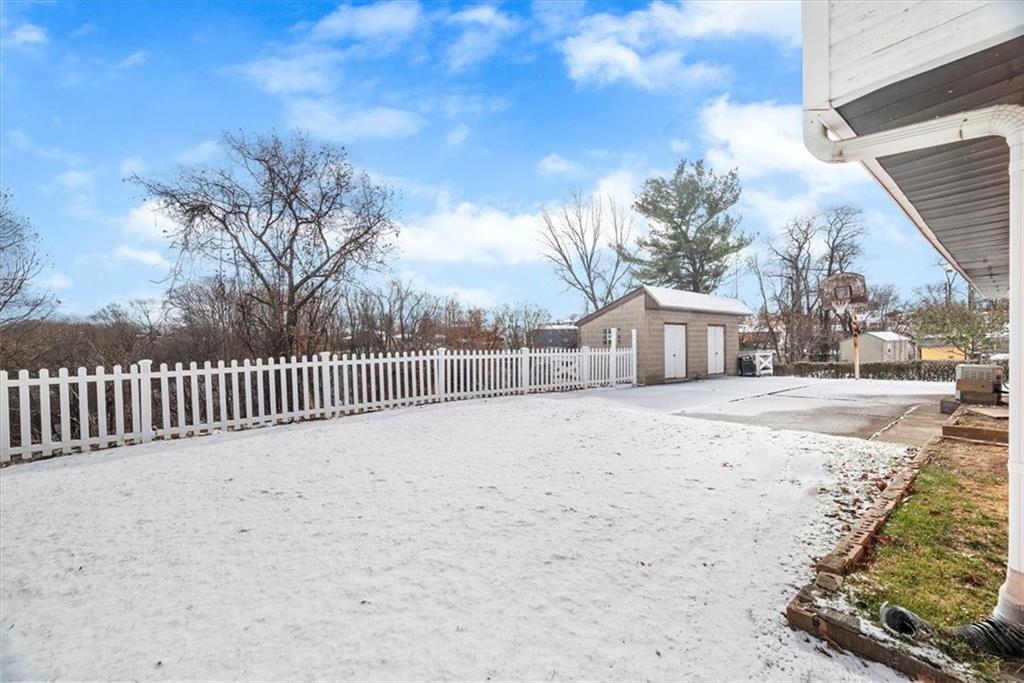173 William Circle McKees Rocks, PA 15136 - Photo 20 of 23 Gallery Image 20