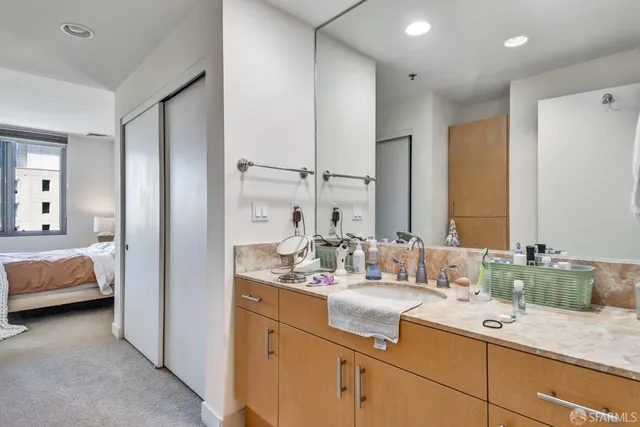 $5,850 | 255 Berry Street, Unit 703, San Francisco, CA 94158
