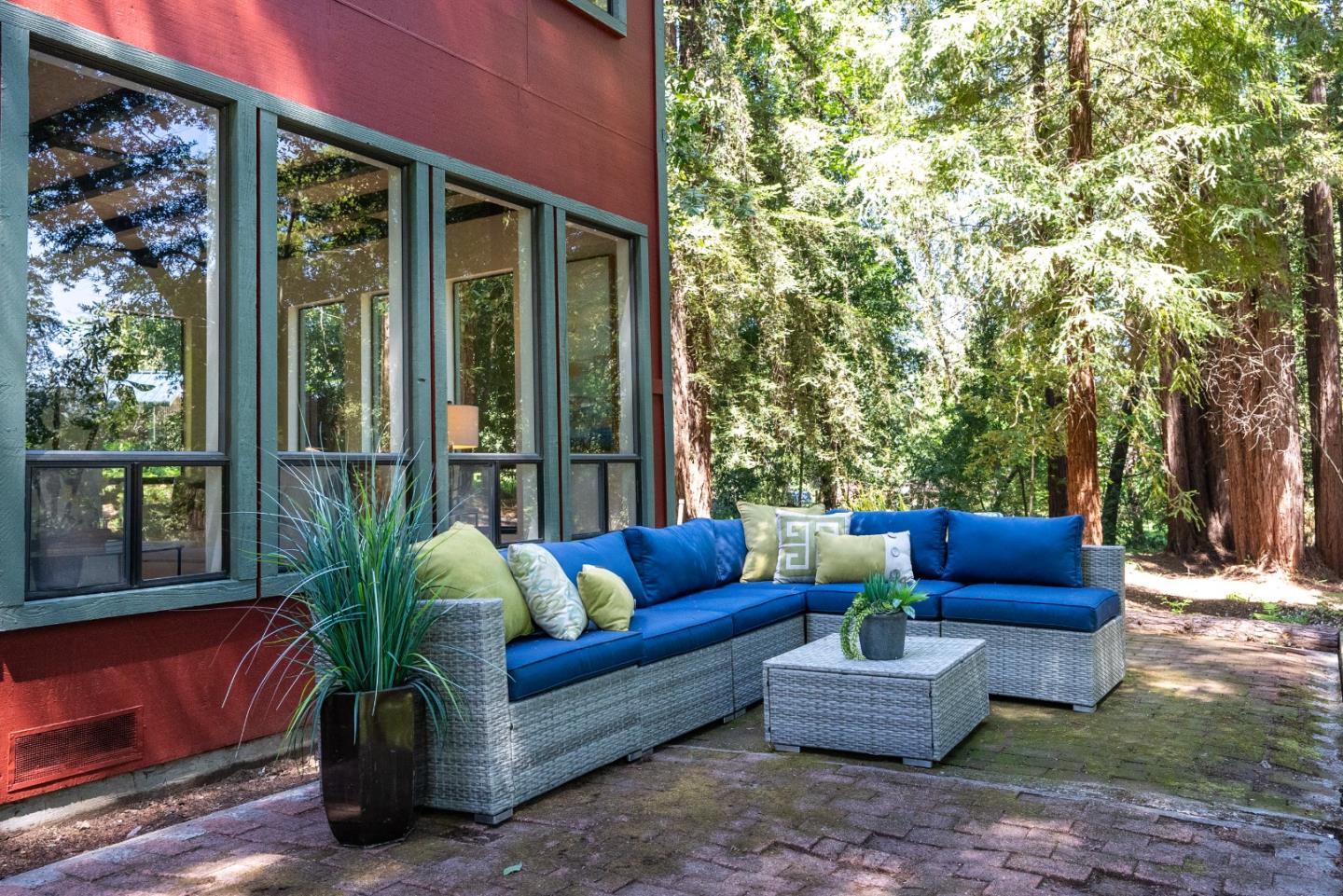 22540 Echo Drive Los Gatos, CA 95033 - Photo 29 of 41 a outdoor living space with furniture and a potted plant