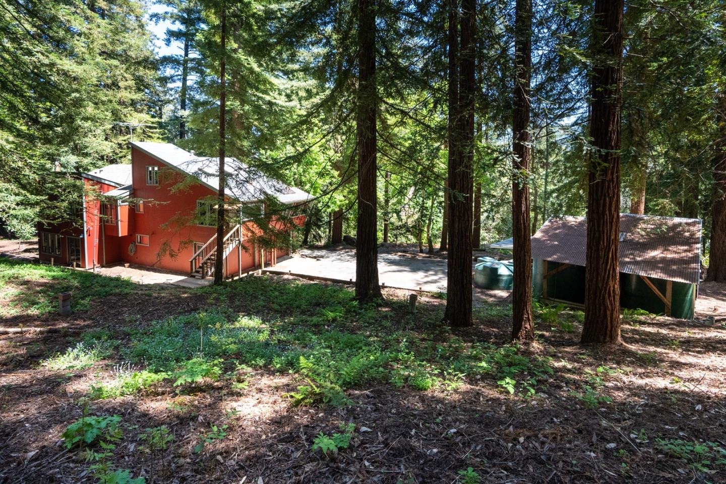 22540 Echo Drive Los Gatos, CA 95033 - Photo 33 of 41 a view of a park with large trees