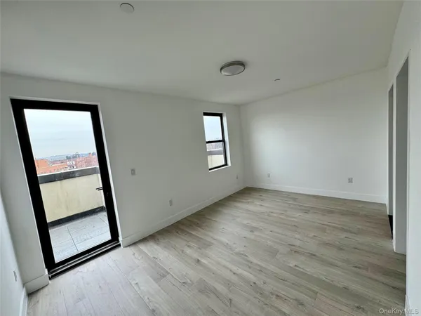 $4,000 | 84-03 Lander Street, Unit 7A | Briarwood