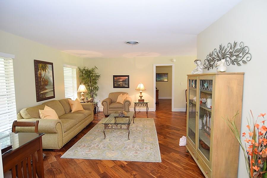 1975 Northwest Fork Road Stuart, FL 34994 - Photo 6 of 35 Gallery Image 6