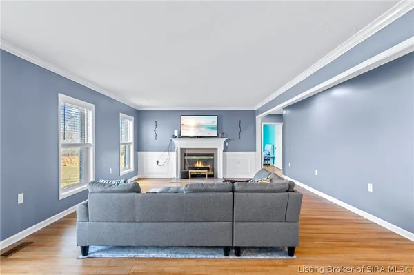 $594,900 | 4435 Fosskuhl Road, Floyds Knobs, IN 47119