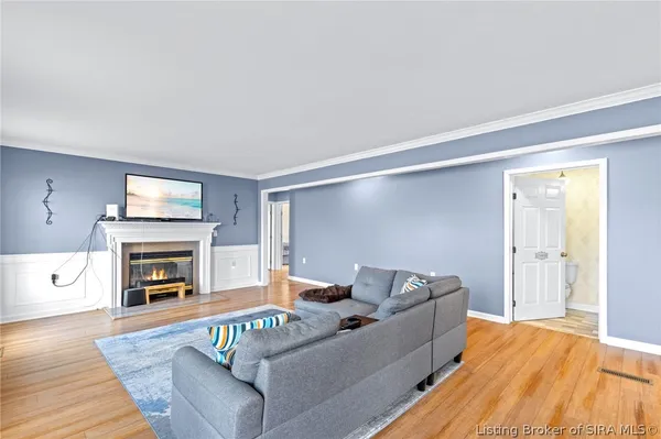 $594,900 | 4435 Fosskuhl Road, Floyds Knobs, IN 47119