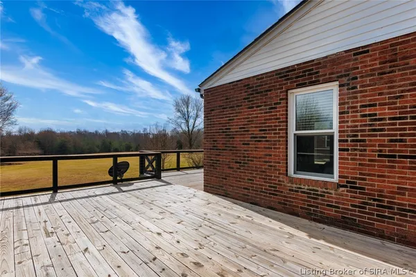 $594,900 | 4435 Fosskuhl Road, Floyds Knobs, IN 47119