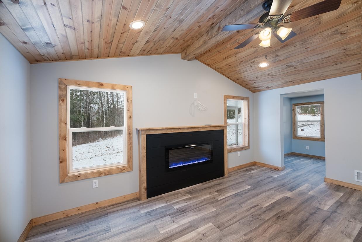 901 Echo Lane Rhinelander, WI 54501 - Photo 9 of 23 Gallery Image 9