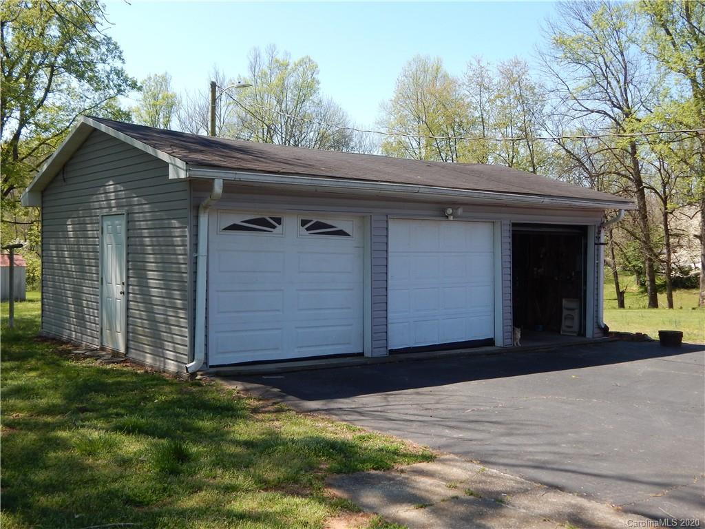2431 Greenlee Road Old Fort, NC 28762 - Photo 17 of 31 Gallery Image 17