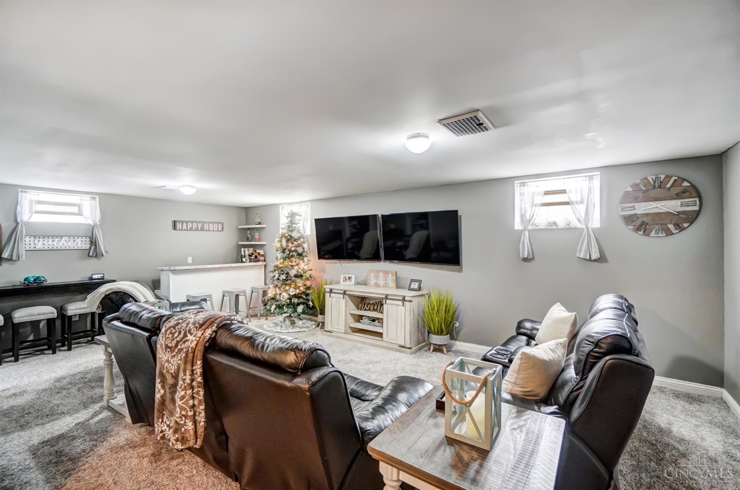 5286 Belclare Road Cincinnati, OH 45247 - Photo 26 of 38 Gallery Image 26