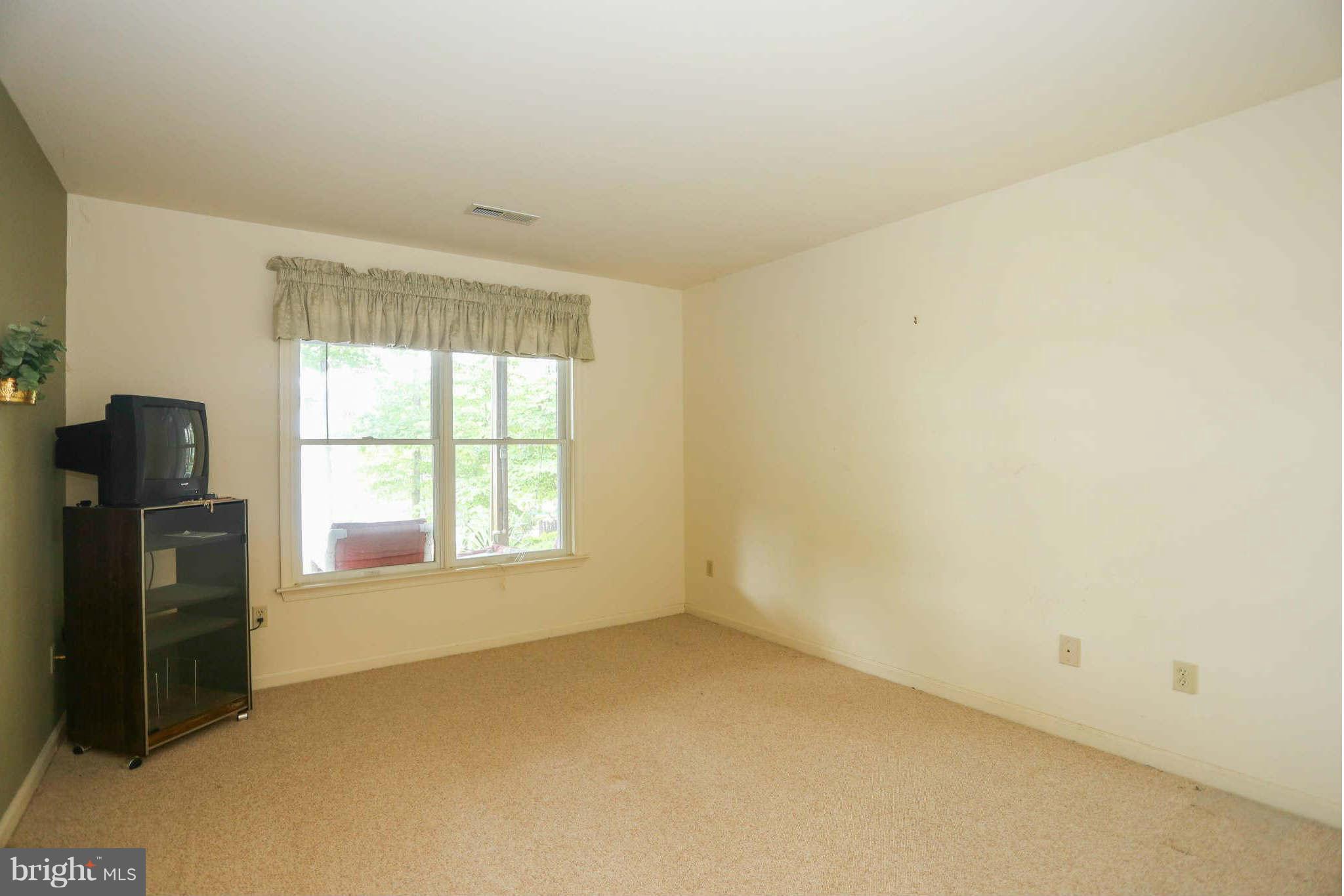 120 Skyline Road Locust Grove, VA 22508 - Photo 17 of 25 Bedroom