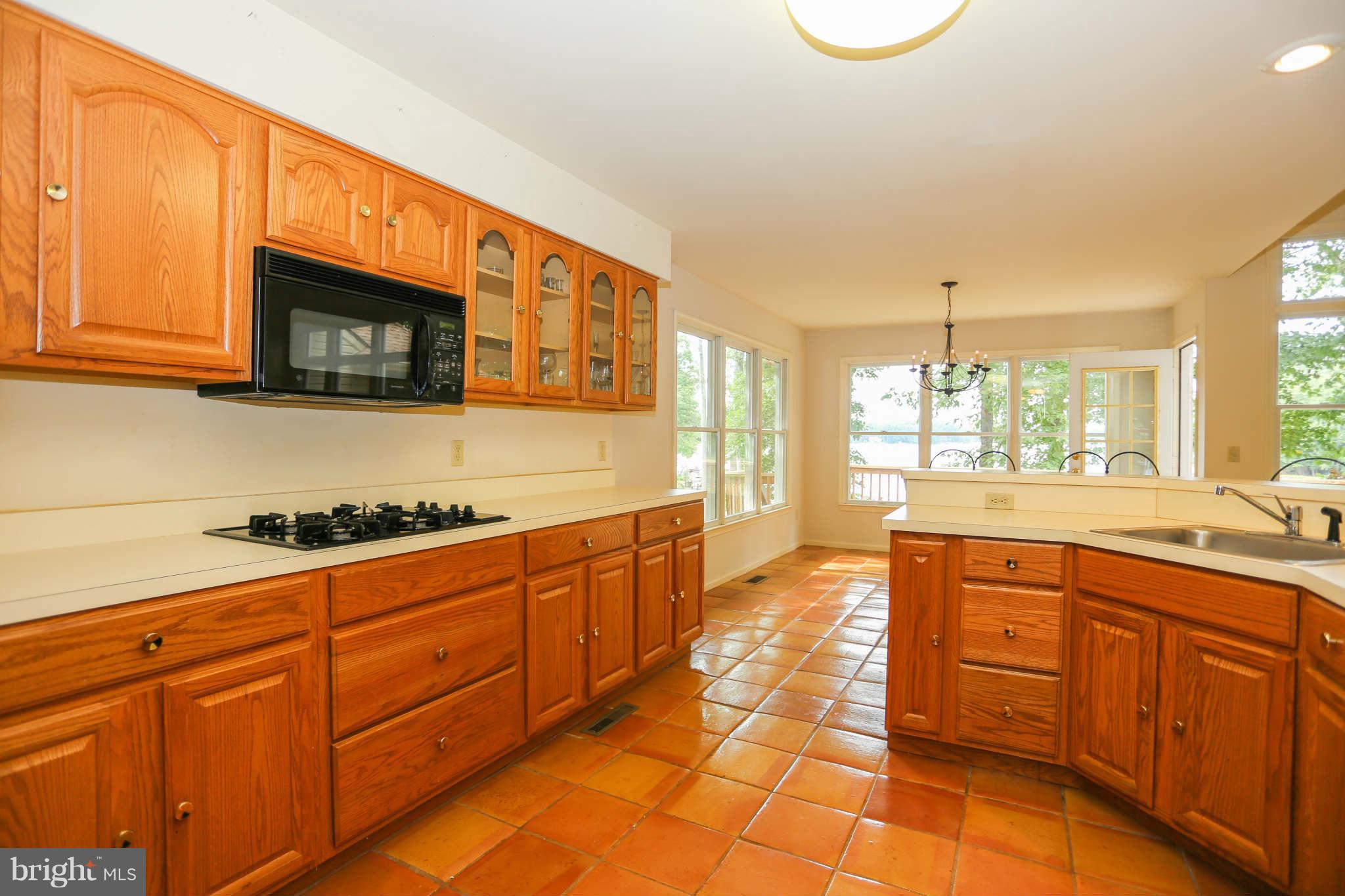 120 Skyline Road Locust Grove, VA 22508 - Photo 10 of 25 Kitchen