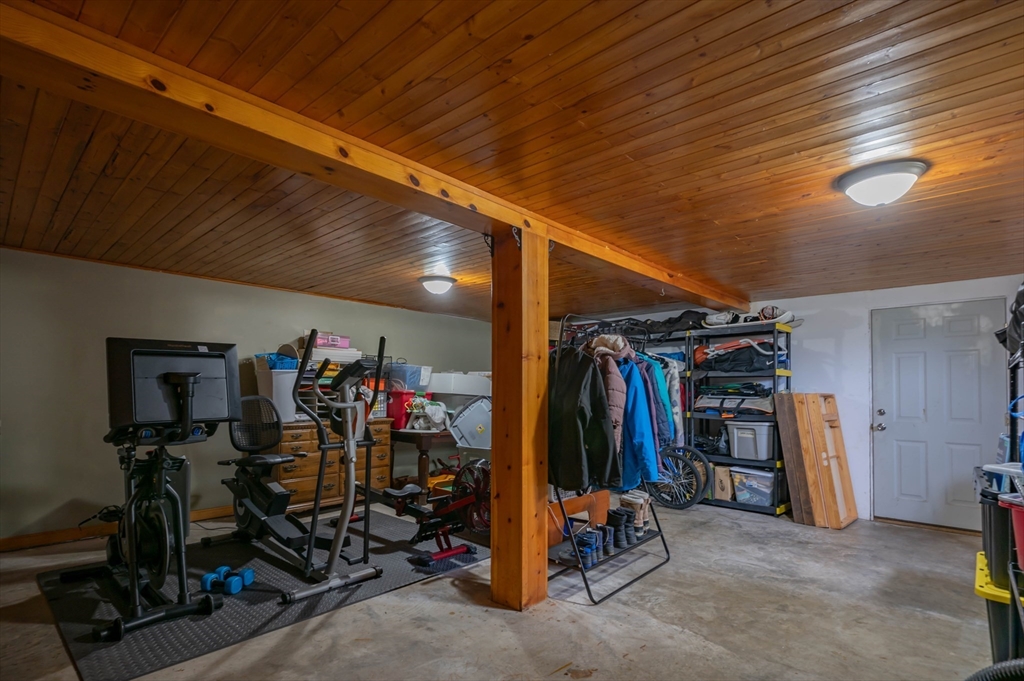 109 Pilgrim Road, Unit 109 Haverhill, MA 01832 - Photo 36 of 40