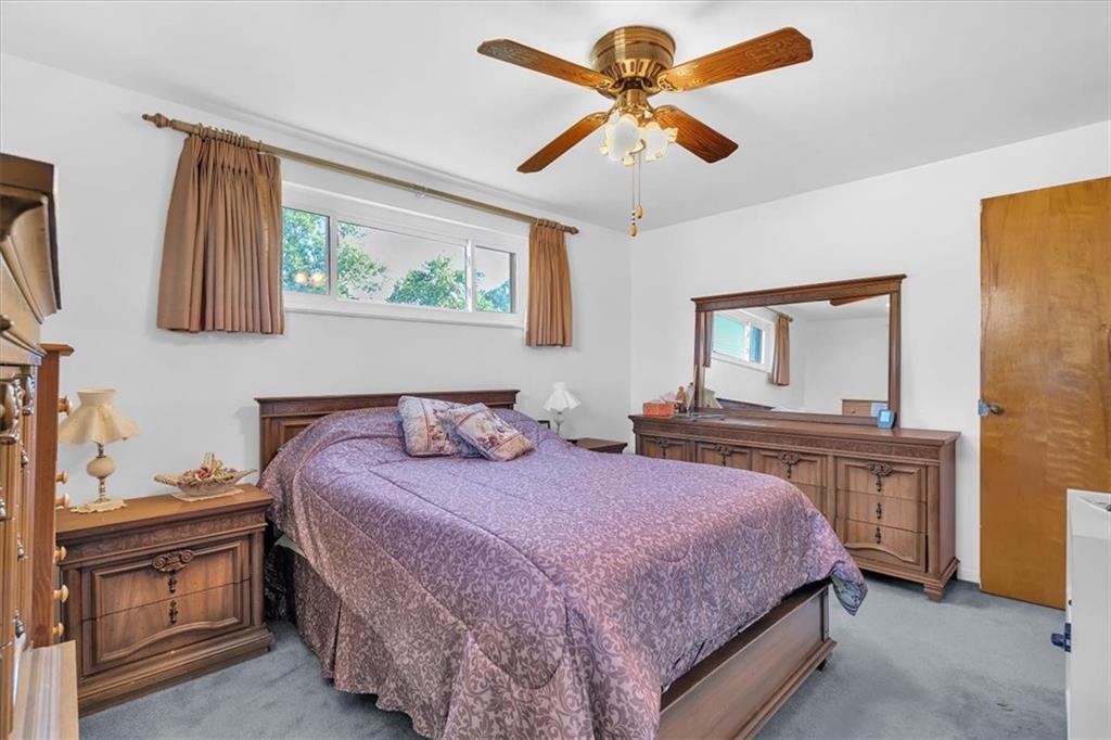 1602 Hollyrood Road Pittsburgh, PA 15227 - Photo 15 of 41 Gallery Image 15
