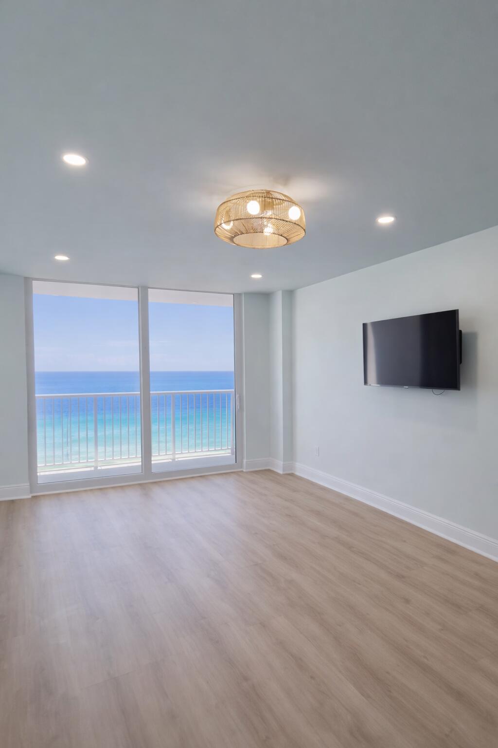 400 North Surf Road, Unit 1105 Hollywood, FL 33019 - Photo 5 of 15 Waterfront