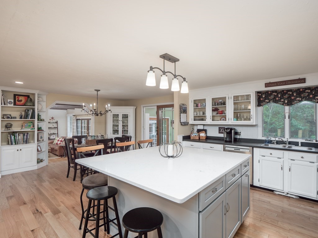 49 Newcomb Road Westminster, MA 01473 - Photo 2 of 42 Gallery Image 2