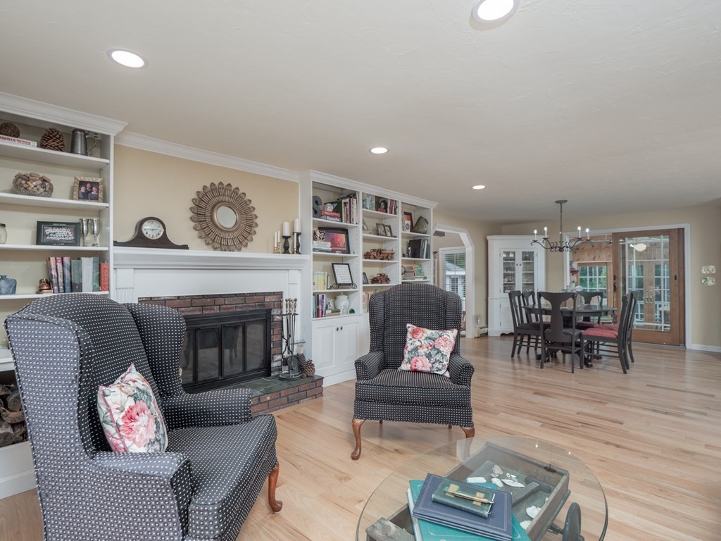 49 Newcomb Road Westminster, MA 01473 - Photo 5 of 42 Gallery Image 5