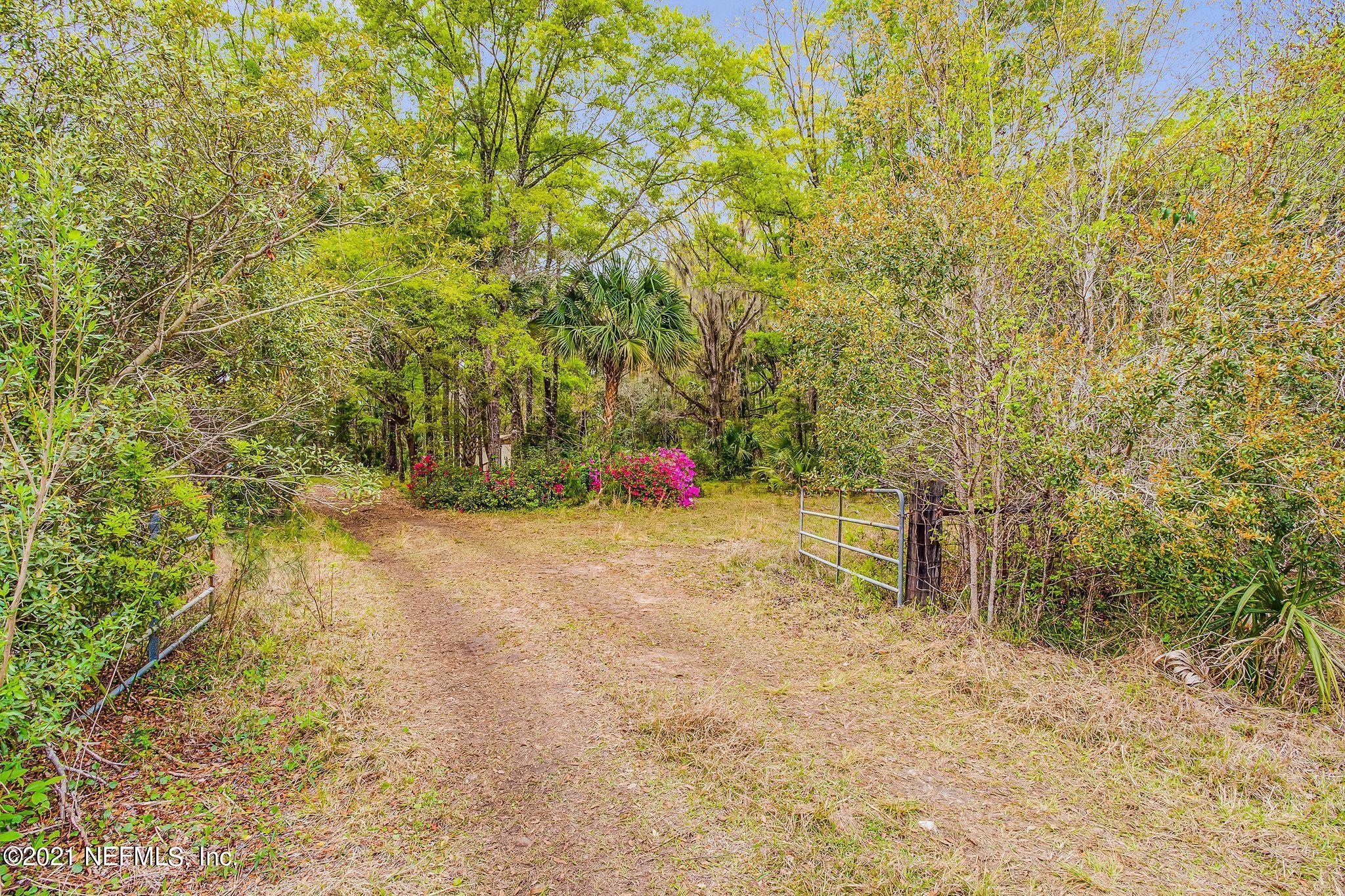 474278 Middle Road Hilliard, FL 32046 - Photo 7 of 27 Middle 18