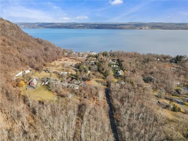 $599,000 | 1 Badi Drive, Nyack, NY 10960
