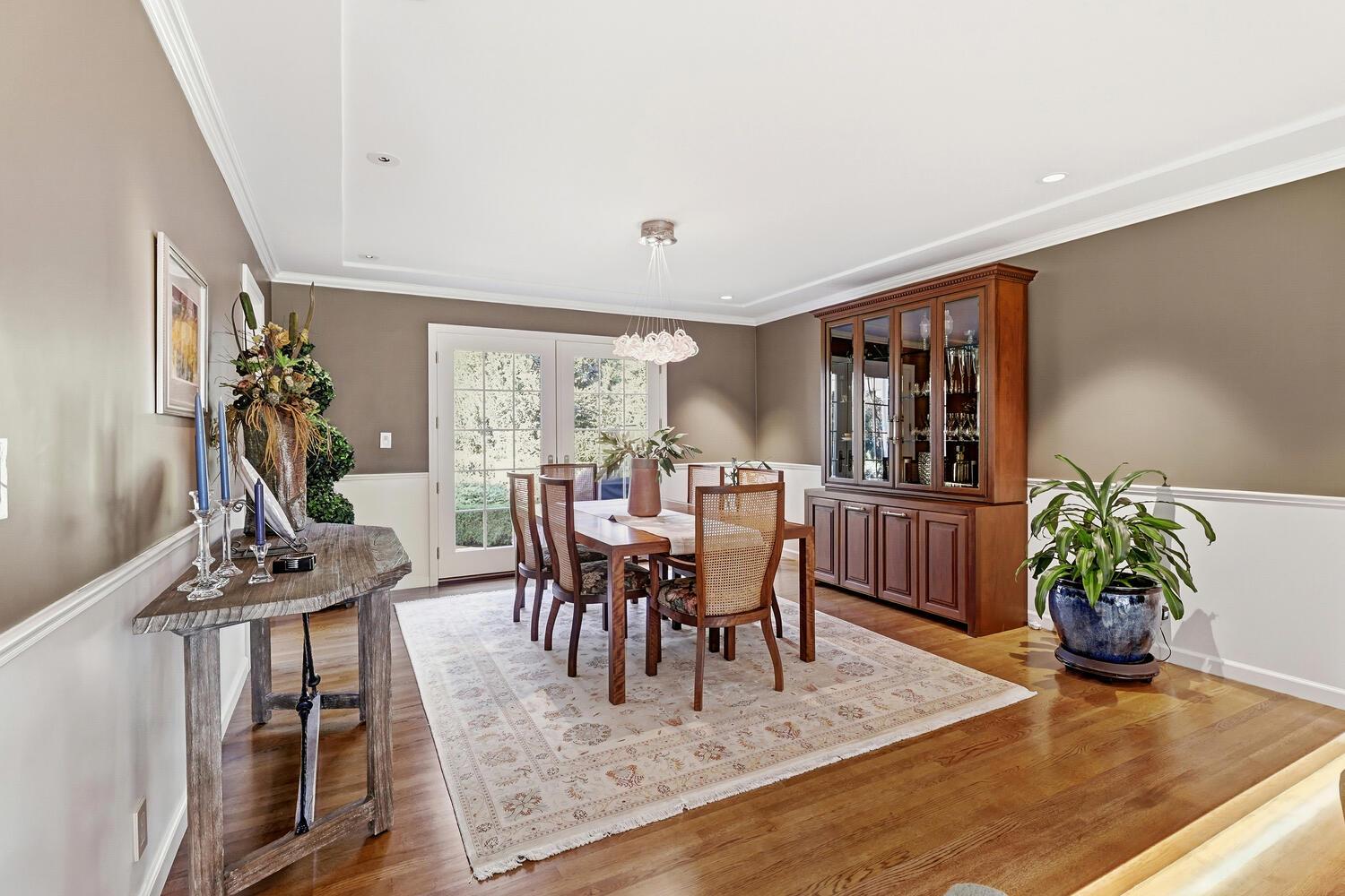 1749 Haggin Grove Way Carmichael, CA 95608 - Photo 12 of 99 a view of a dining room with furniture and a livingroom