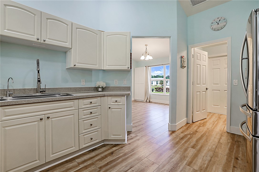 432 Biscayne Lane Sebastian, FL 32958 - Photo 17 of 36