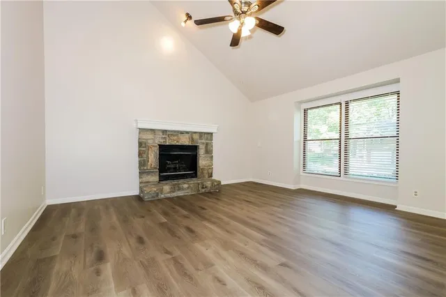 $2,585 | 1321 Northeast Quail Walk Drive, Blue Springs, MO 64014