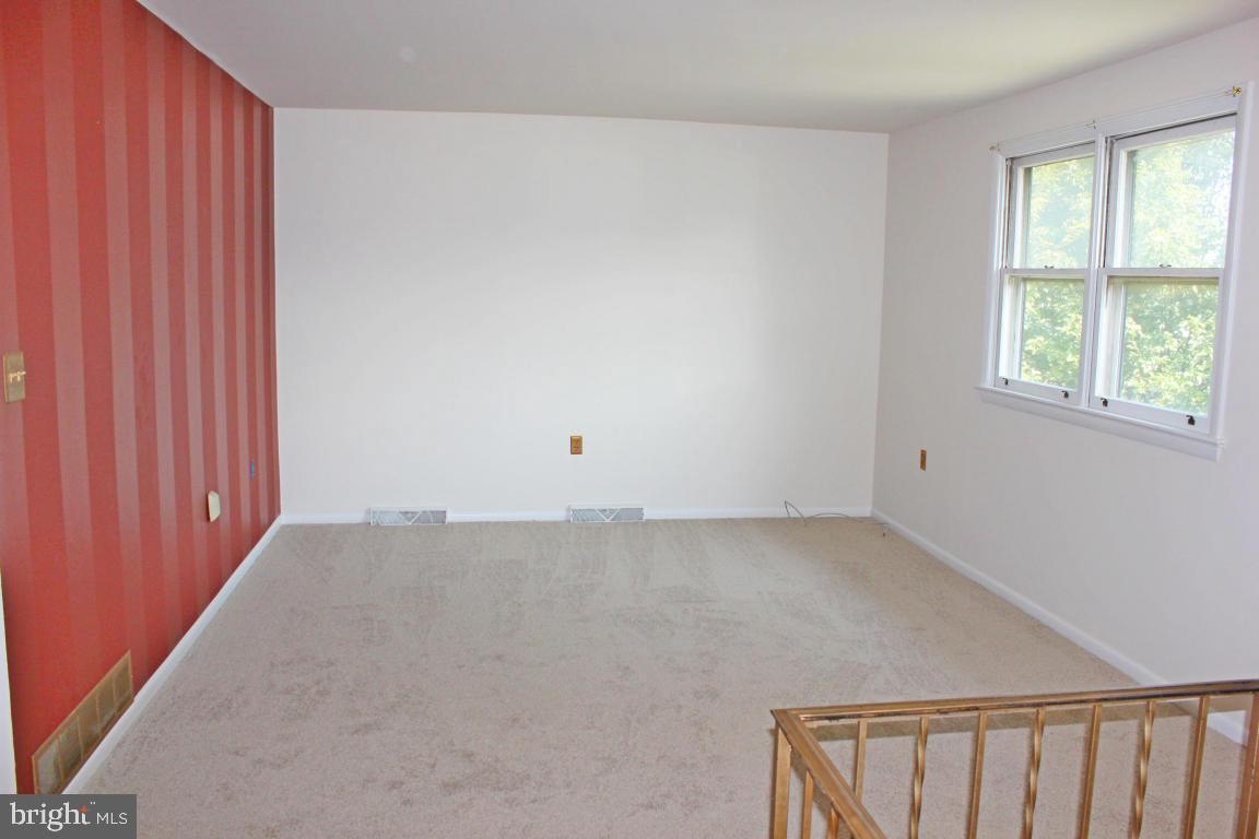 782 South Cedar Street Lititz, PA 17543 - Photo 4 of 22
