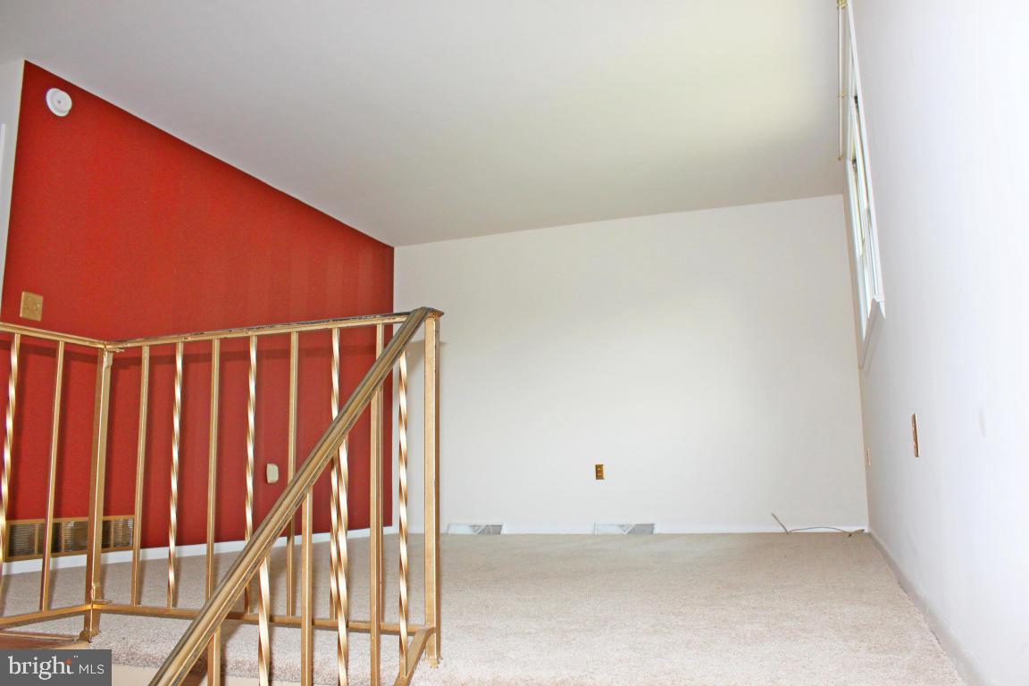 782 South Cedar Street Lititz, PA 17543 - Photo 5 of 22