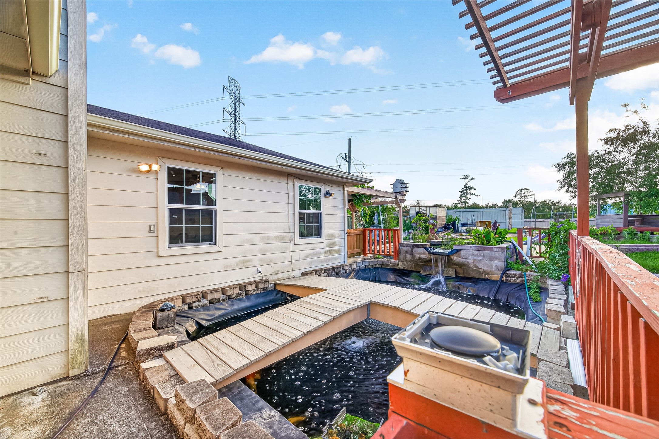 16715 Mackenzie Mesa Drive Spring, TX 77379 - Photo 43 of 50 a backyard of a house with seating space