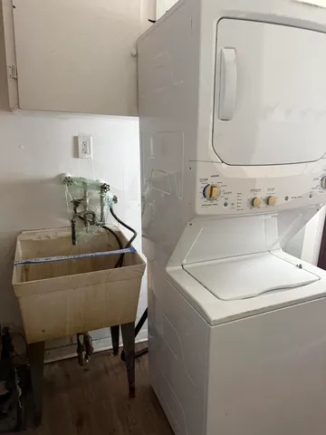 $115,000 | 22458 Hillock Avenue, Warren, MI 48089