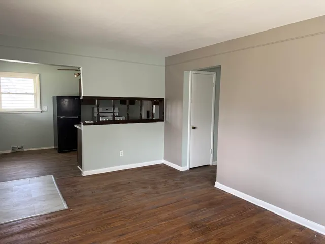 $115,000 | 22458 Hillock Avenue, Warren, MI 48089