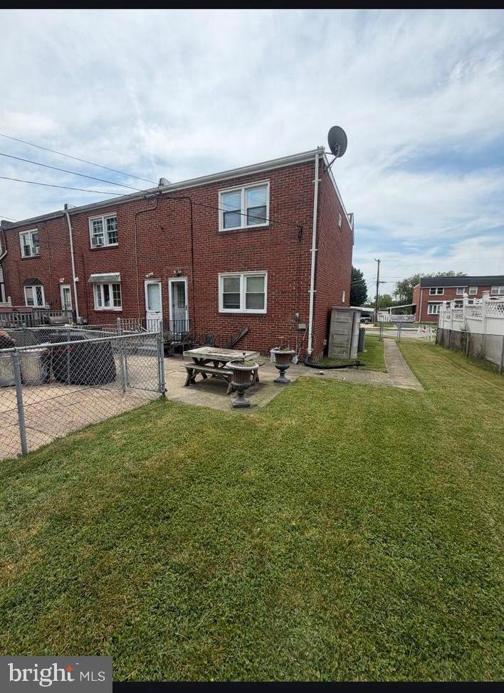 615 47th Street Baltimore, MD 21224 - Photo 4 of 33