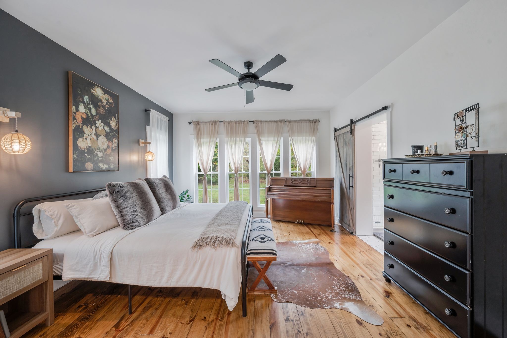 1006 Cherokee Trail Springfield, TN 37172 - Photo 22 of 49 a spacious bedroom with a bed and a television