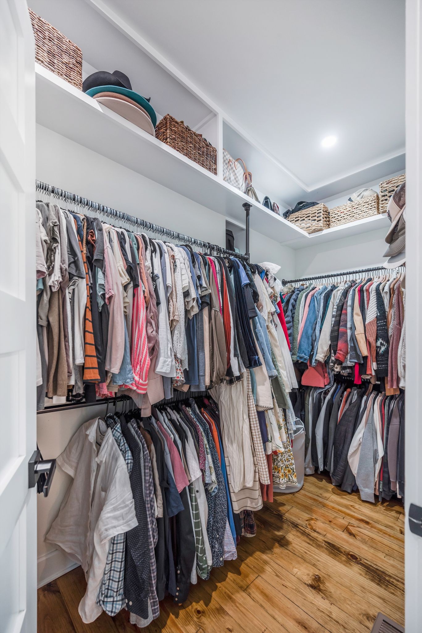 1006 Cherokee Trail Springfield, TN 37172 - Photo 26 of 49 a view of walk in closet with clothes and shoes