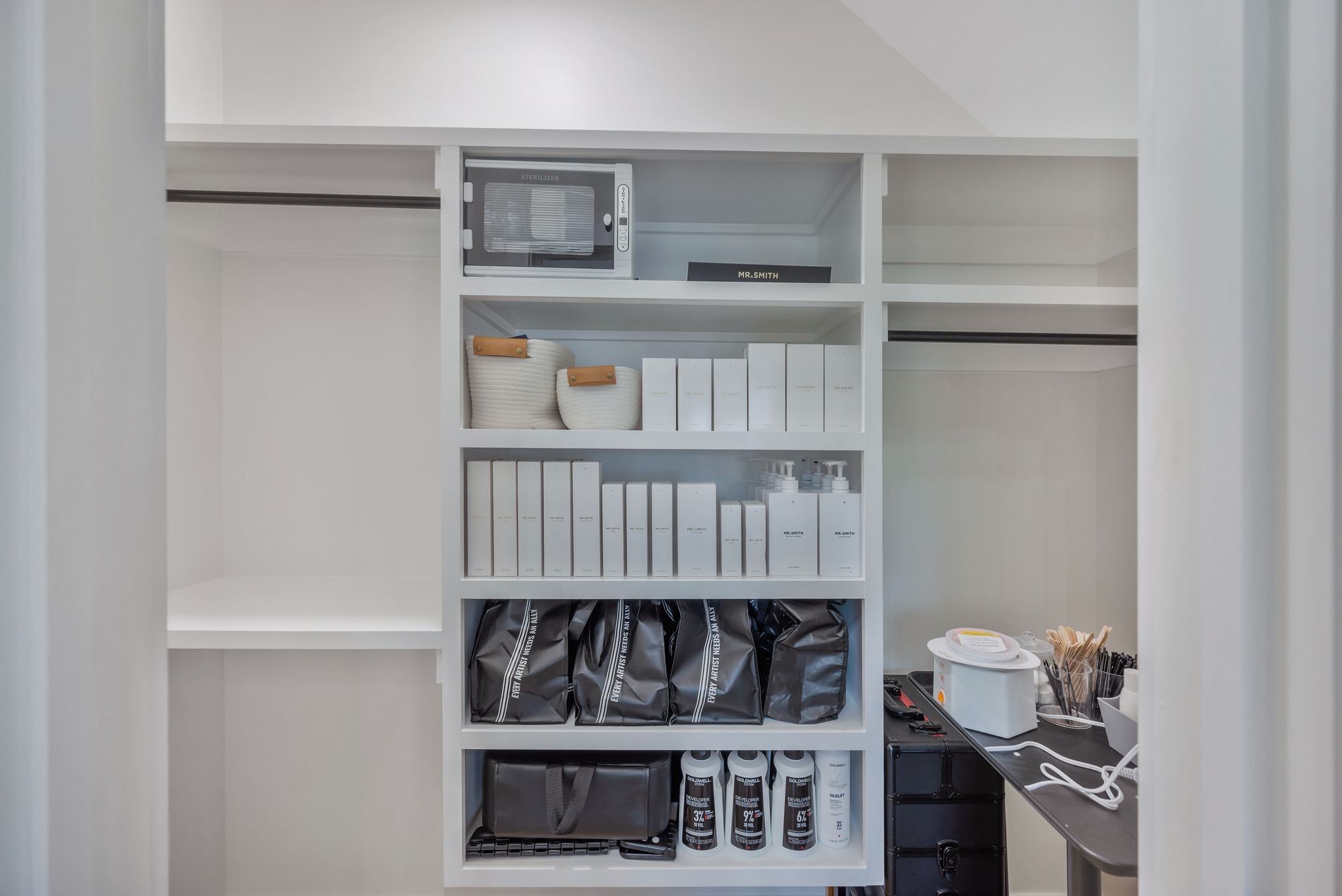 1006 Cherokee Trail Springfield, TN 37172 - Photo 35 of 49 a room with shelf