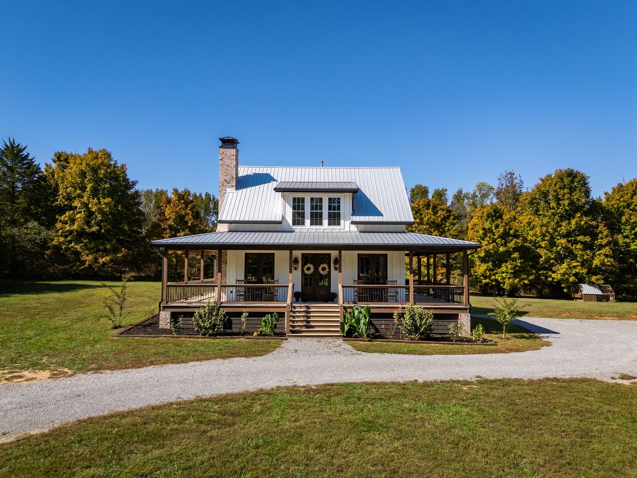 1006 Cherokee Trail Springfield, TN 37172 - Photo 40 of 49 an front view of a house with a yard