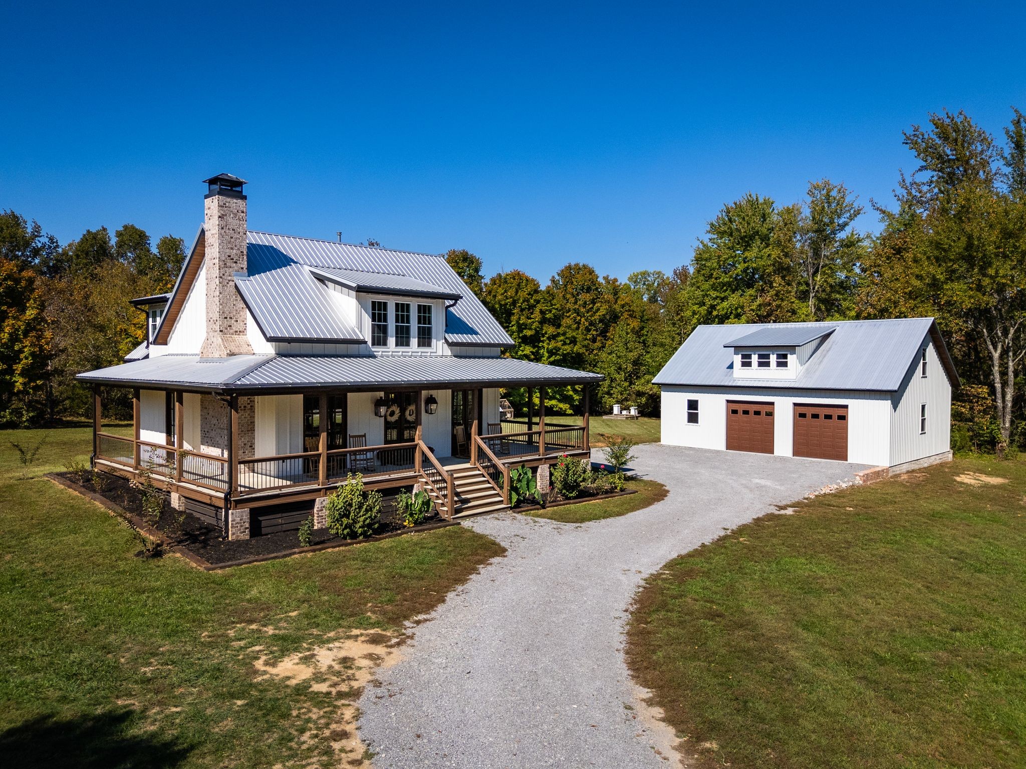 1006 Cherokee Trail Springfield, TN 37172 - Photo 41 of 49 front view of a house with a yard