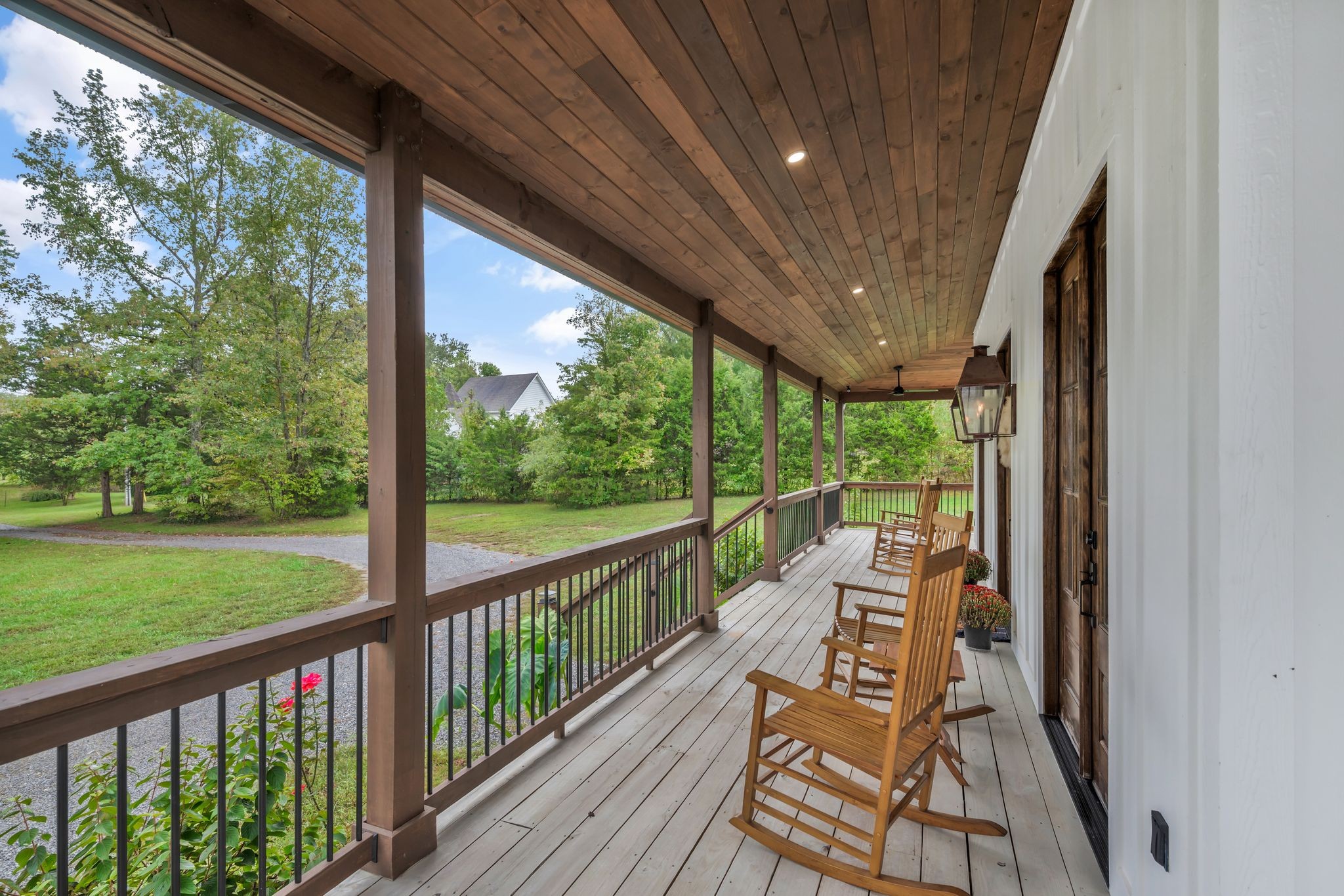 1006 Cherokee Trail Springfield, TN 37172 - Photo 5 of 49 a view of two chairs in a balcony