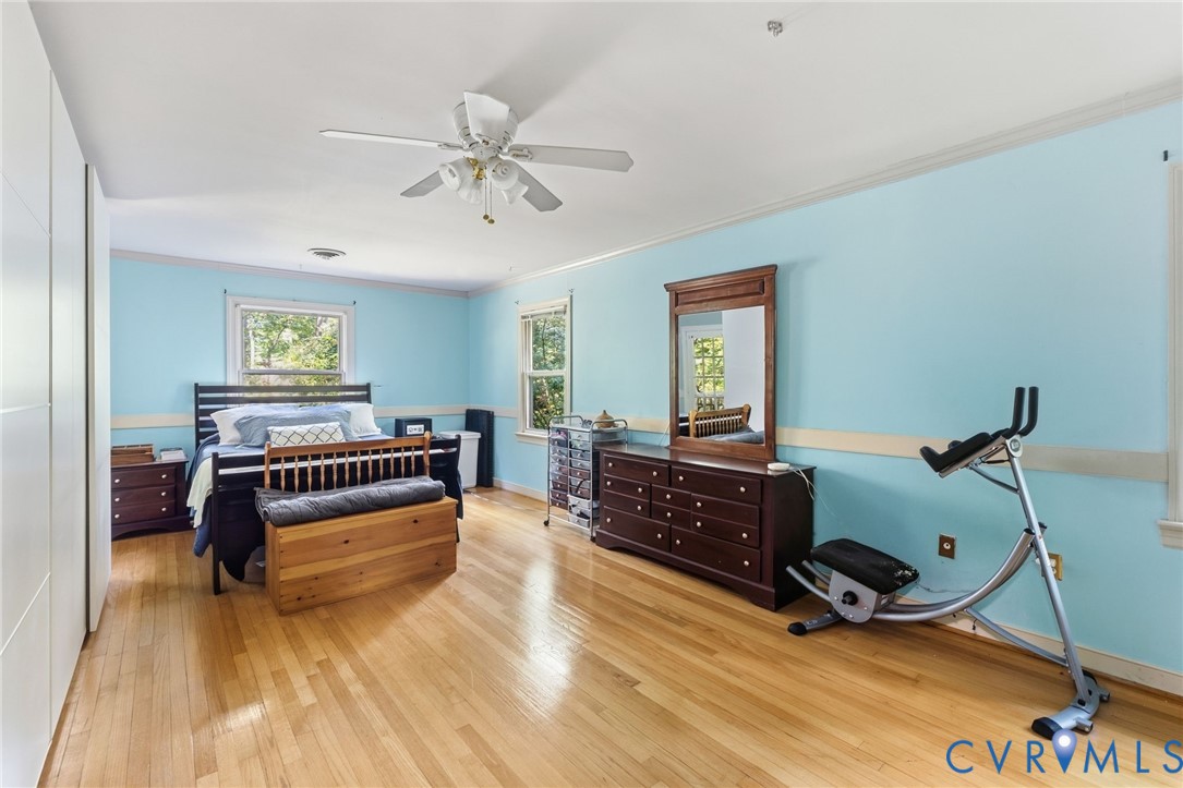 13611 Winterberry Ridge Midlothian, VA 23112 - Photo 17 of 30 The primary bedroom is accented with crown mouldin