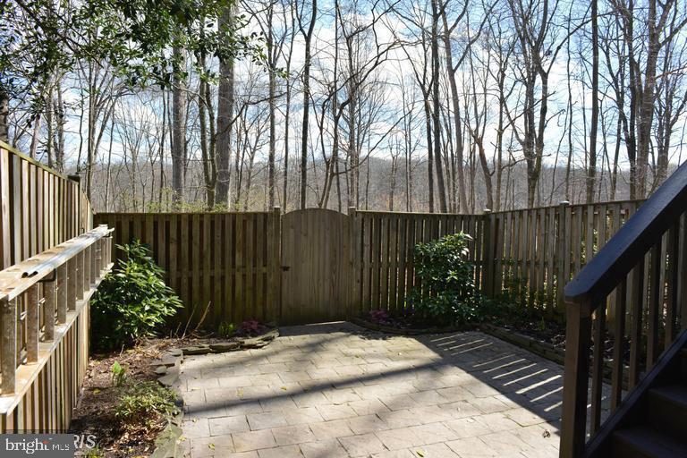 9127 Galbreth Court Springfield, VA 22153 - Photo 11 of 12