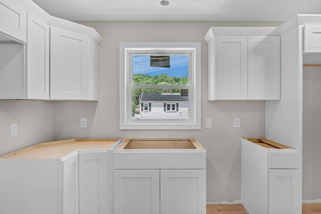 37 Murray Street Providence, RI 02909 - Photo 8 of 35