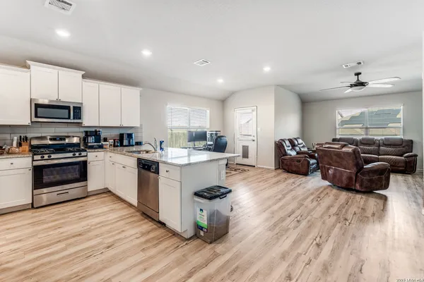 $235,000 | 5722 Leisure Crescent, Converse, TX 78109