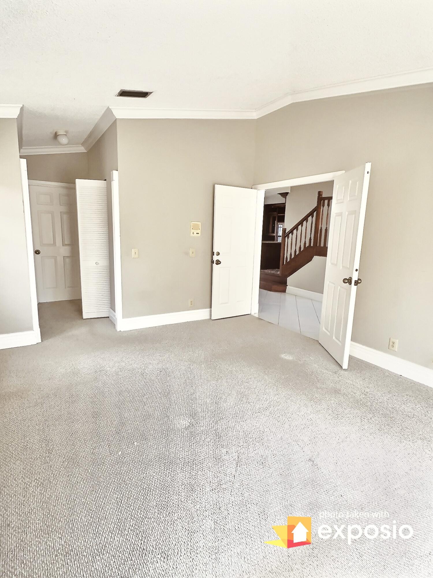 10610 Bexley Boulevard Boca Raton, FL 33428 - Photo 11 of 25 033BF0D7-69F7-412B-A5ED-0C8EF3F4626B